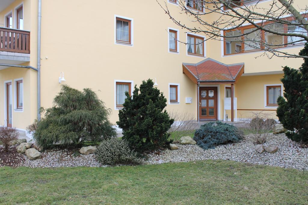 Hotel Garni Vogelsang Bad Füssing Exterior foto